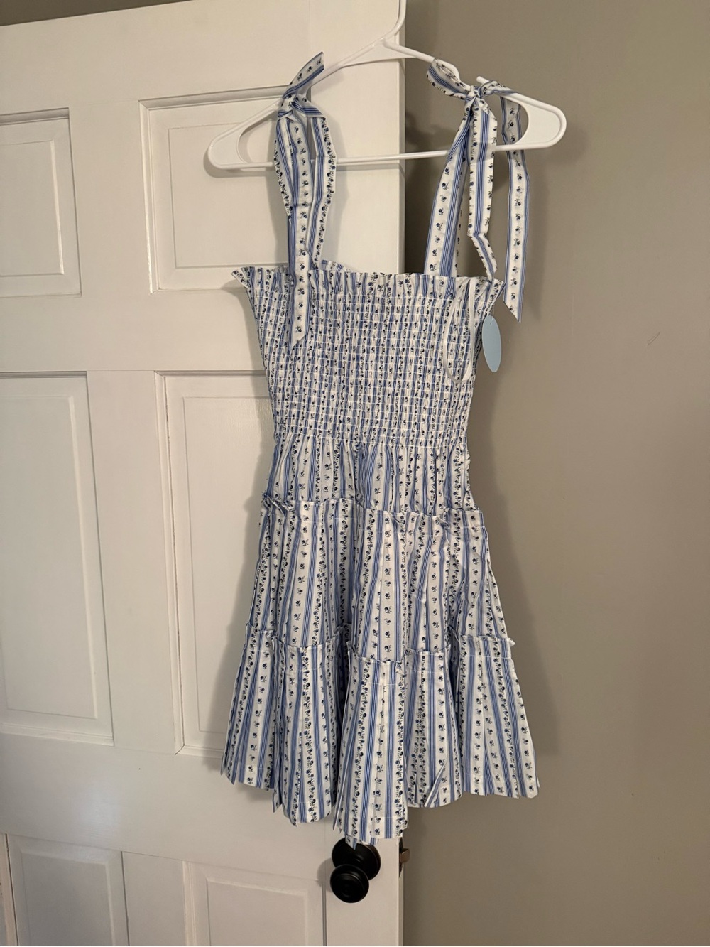 NWT Hill House The Ribbon Charlotte Dress in Blue Petal Stripe - Size S - Picture 4 of 4